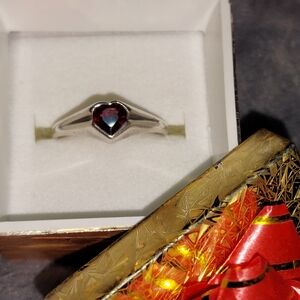 Sterling Silver Garnet Heart Sz. 7.5